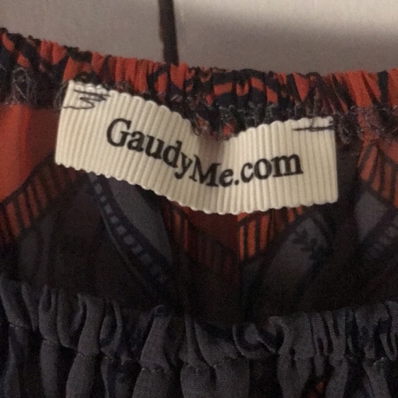 Gaudy Me casual Women’s top Size Large blouse in good condition multicolored - Picture 3 of 3